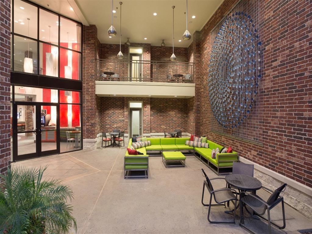 The Core, Houston (see reviews, pics & AVAIL)