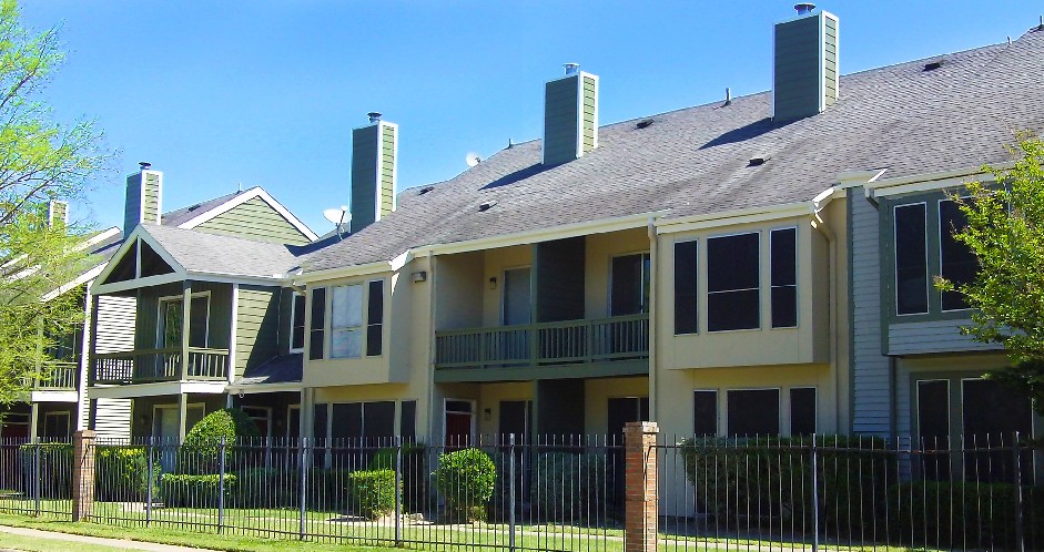 Woodlake on the Bayou, Houston - (see reviews, pics & AVAIL)