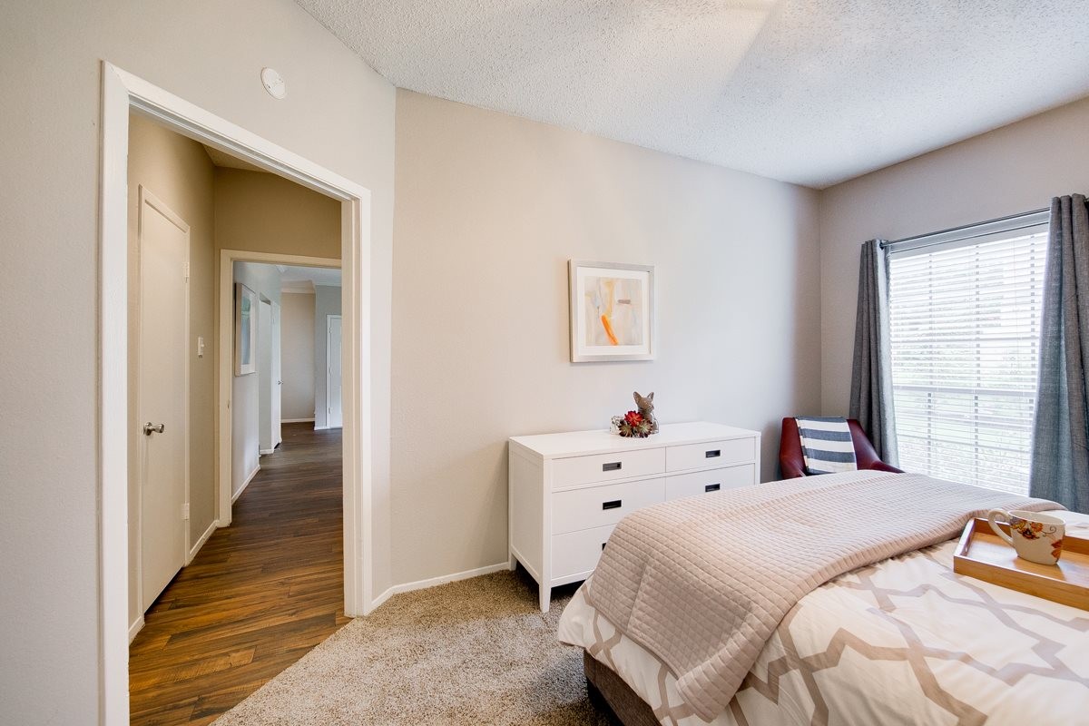 Oaks of North Dallas, Dallas (see pics & AVAIL)