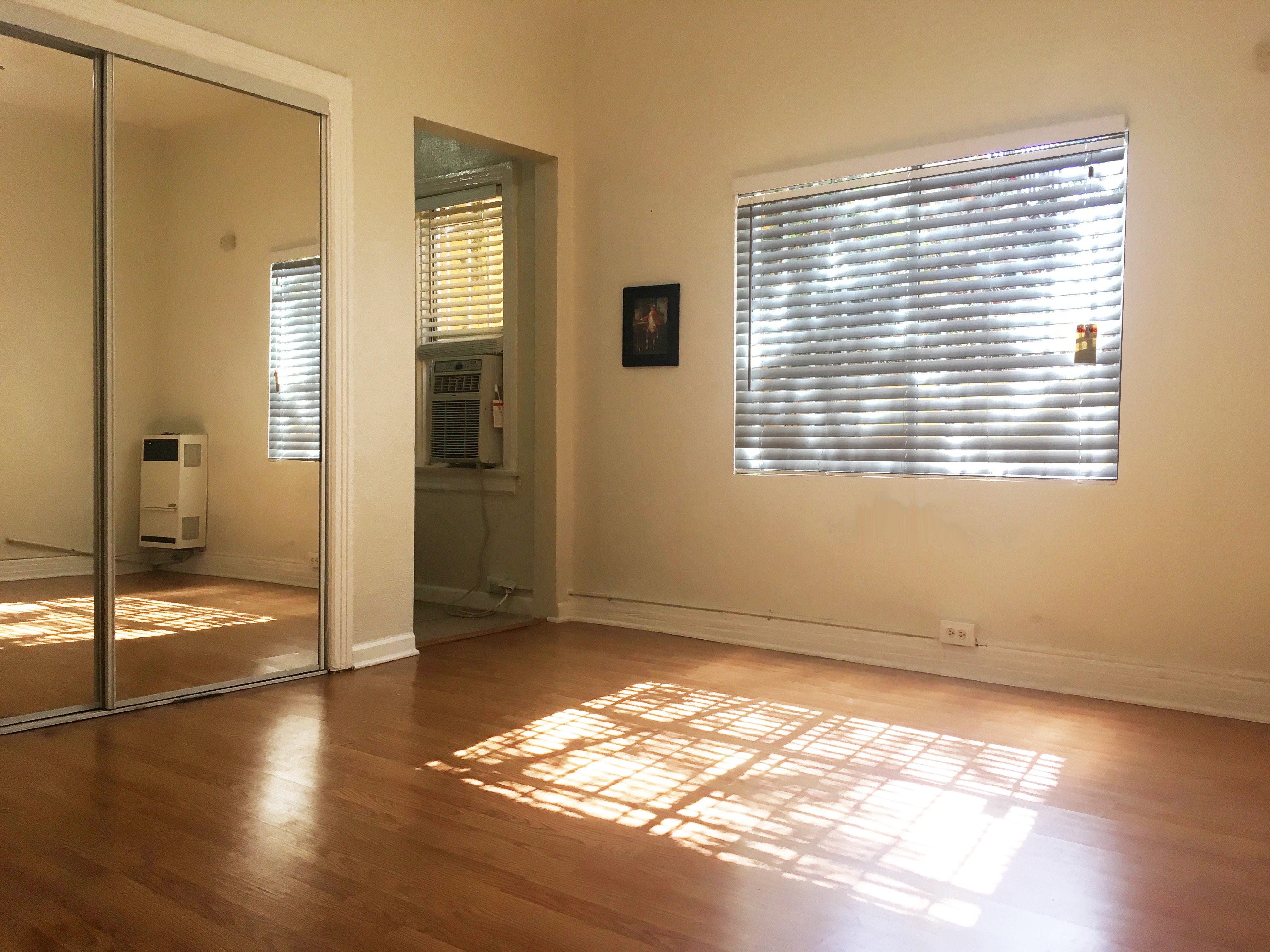 1 bedroom apartments in los angeles under 1000