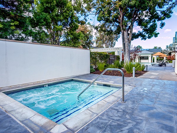 The Markham Apartments, Cupertino (see reviews, pics